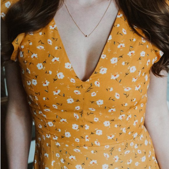 Final sale! Open back chiffon dress - Picture 6 of 9